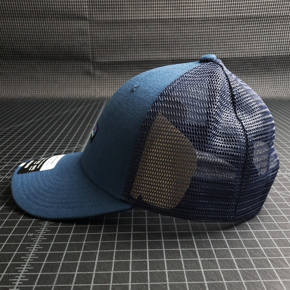 PATAGONIA P-6 LABEL LOPRO UNTRUCKER HAT - STONE BLUE - Picture 4 of 8
